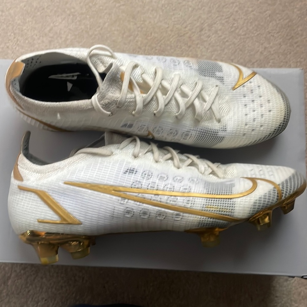 Custom made Women’s Soccer Cleats